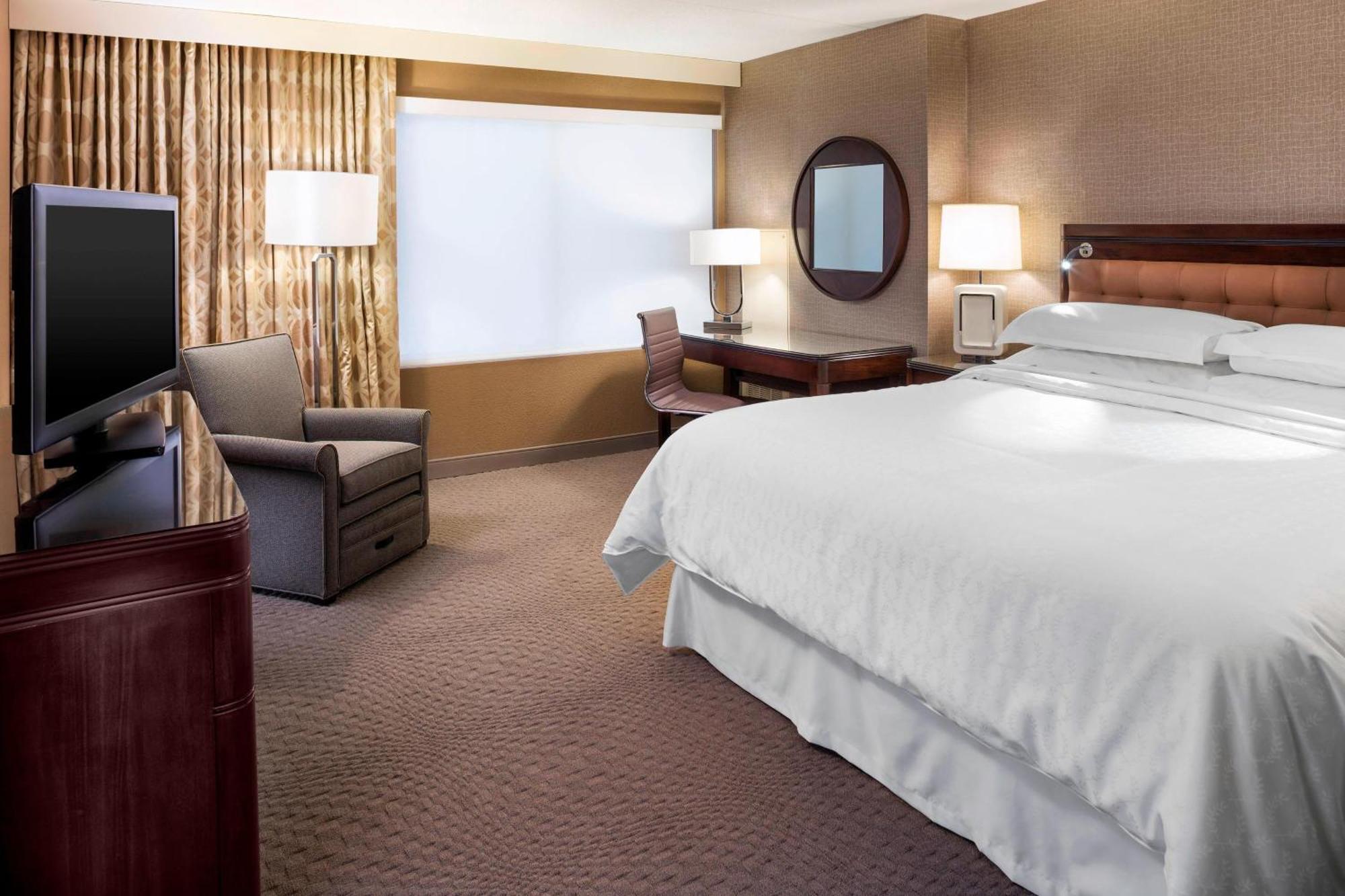 Sheraton Hartford South 3*